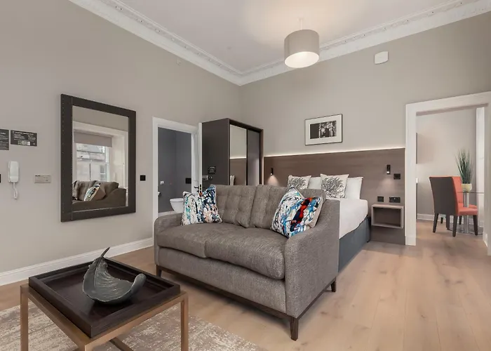 Destiny Scotland George IV Apartments
